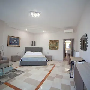 ** Guest house Imhome - Cadorna House Italy